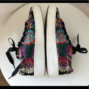 Steve Madden Shoes Steve Madden Brody Platform Sneakers In